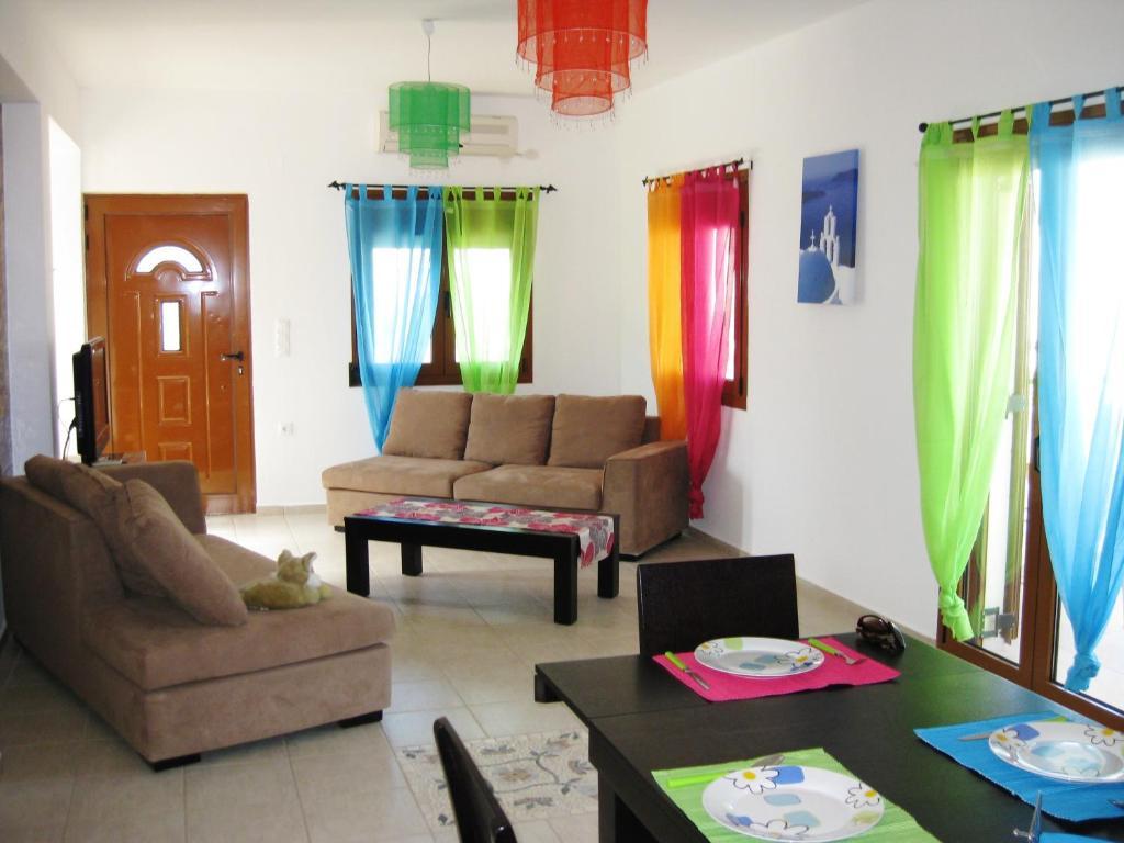 Vrisi Apartments & Villa ปิตซีเดีย ห้อง รูปภาพ