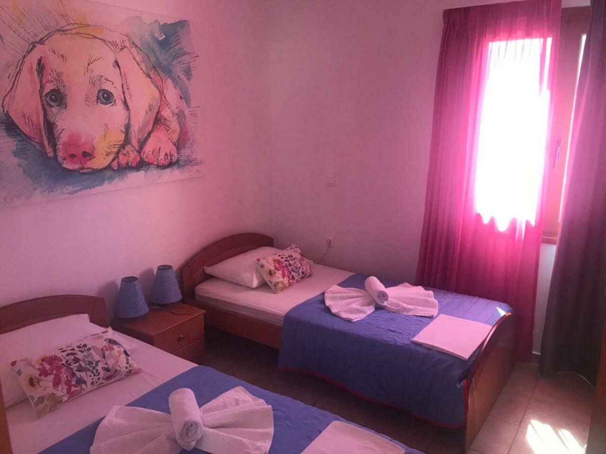 Vrisi Apartments & Villa ปิตซีเดีย ภายนอก รูปภาพ
